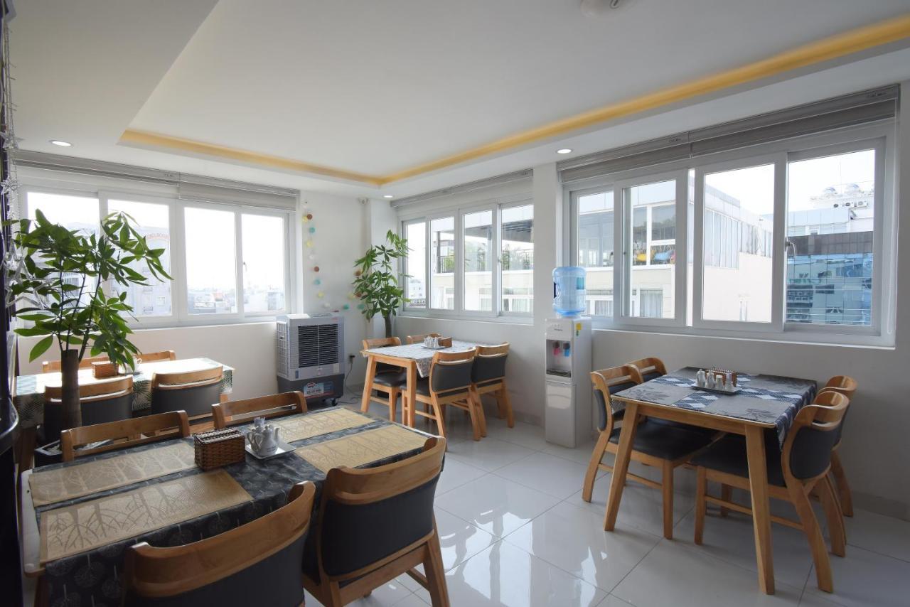 Hera Hotel Airport Ho Chi Minh Zewnętrze zdjęcie