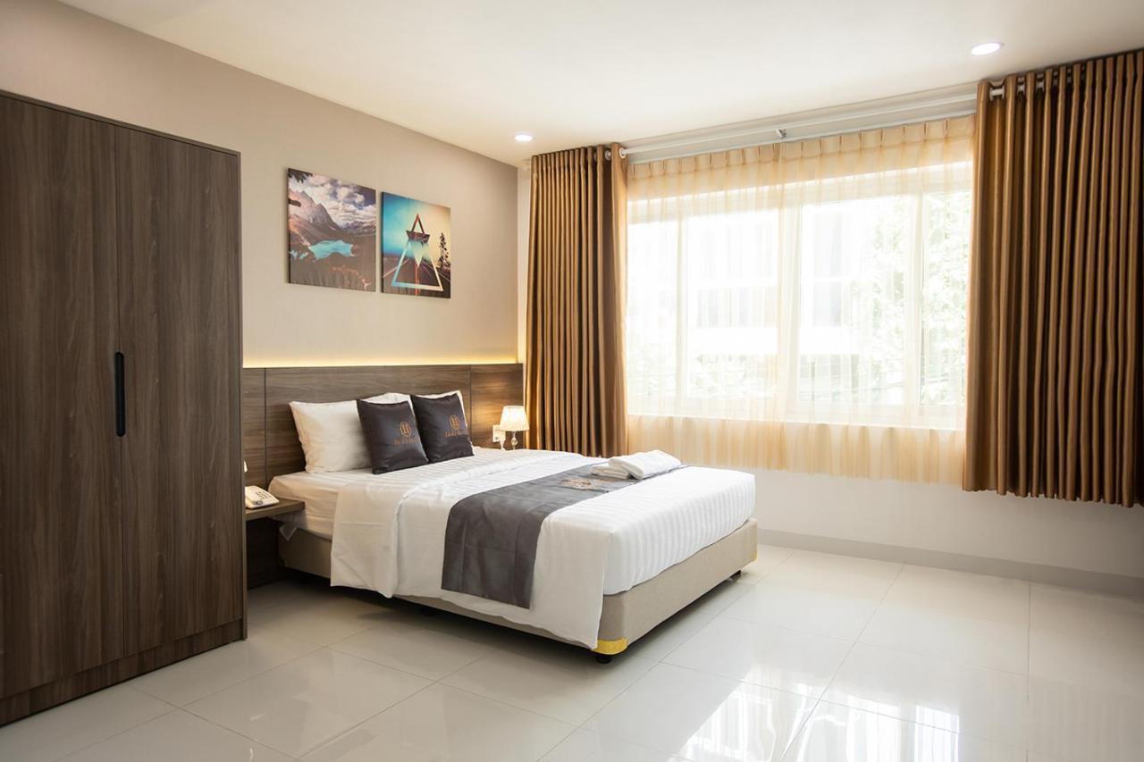 Hera Hotel Airport Ho Chi Minh Zewnętrze zdjęcie